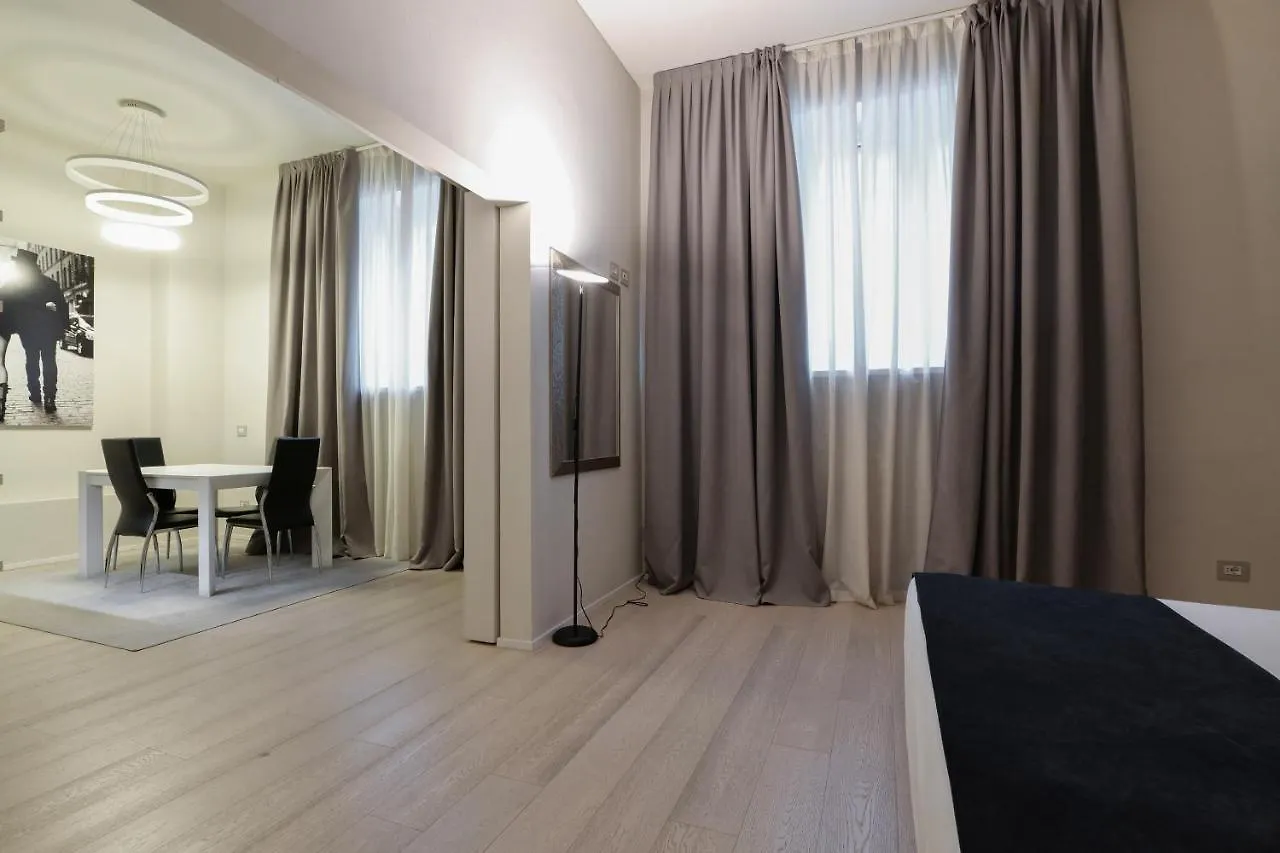 La Chambre Milano Guest House 3*, Milan Italy